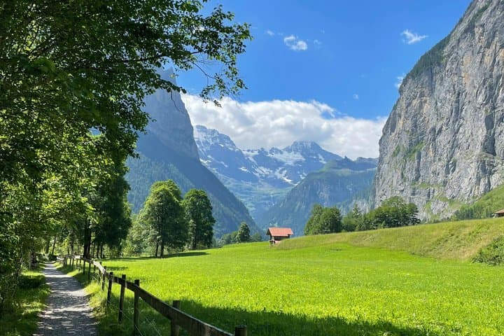 Minivan Guided Tour of Lauterbrunnen Valley Waterfalls