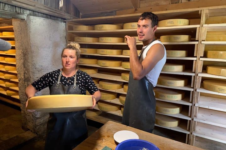 Interlaken Farm Tour Swiss Breakfast and Cheese Making
