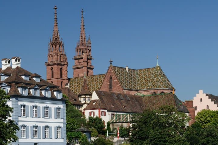 Basel Scavenger Hunt & Highlights Self-Guided Walking Tour