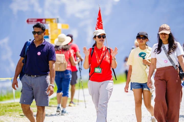 Zurich: Interlaken, Grindelwald & Lauterbrunnen Guided Day Trip