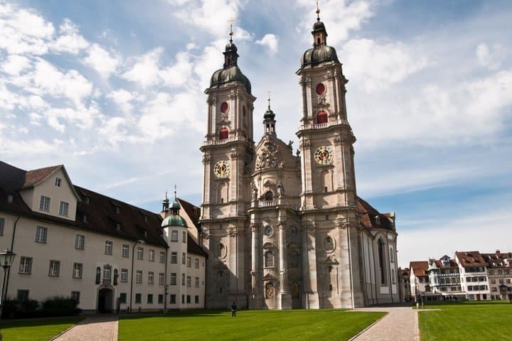St Gallen Scavenger Hunt & Highlights Self-Guided Walking Tour