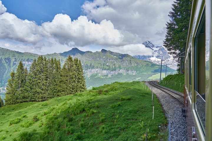Lauterbrunnen & Mürren Private Tour from Grindelwald