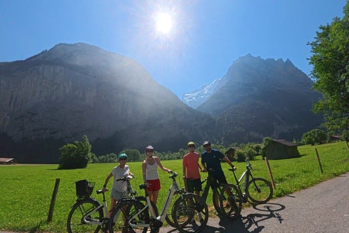 Lauterbrunnen E Bike Tour Valley of 72 Waterfalls 4 hours