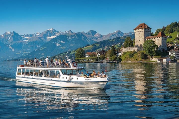 From Zurich: Liechtenstein, Castle, Cheese & Lake Cruise