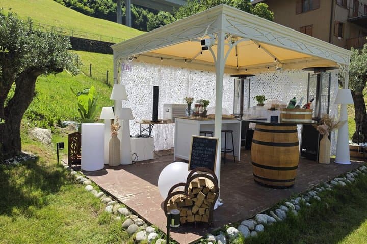 Ultimate Lake Lucerne Escape with BBQ Water Activities