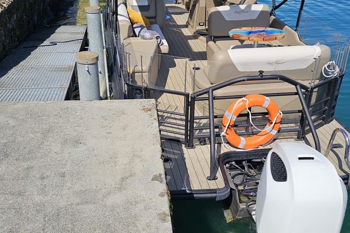 Ultimate Lake Lucerne Escape with BBQ Water Activities