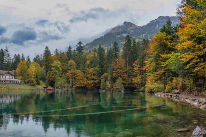 Swiss Alpine Lakes & Interlaken Private Tour | From Interlaken