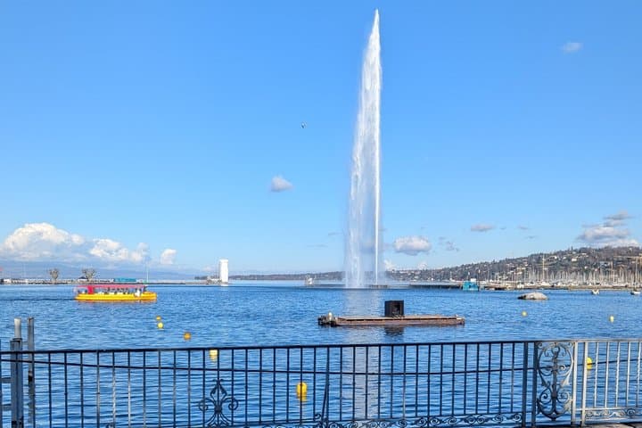Private Geneva Running and Fitness Tour with Cultural Highlights