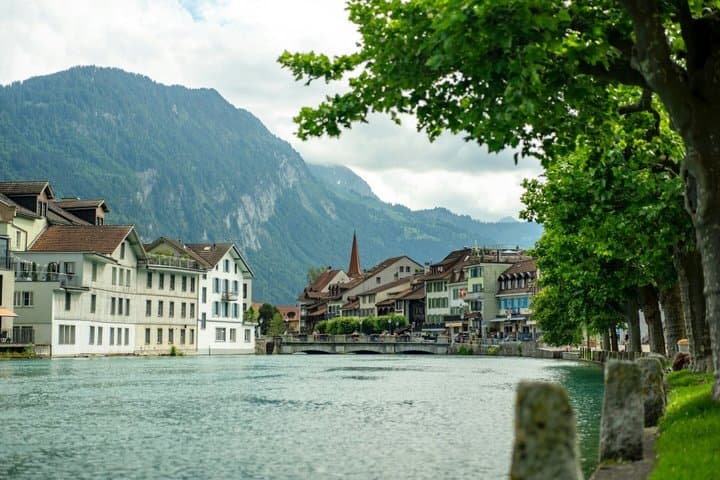 Private Transfer from Zurich Airport to Interlaken