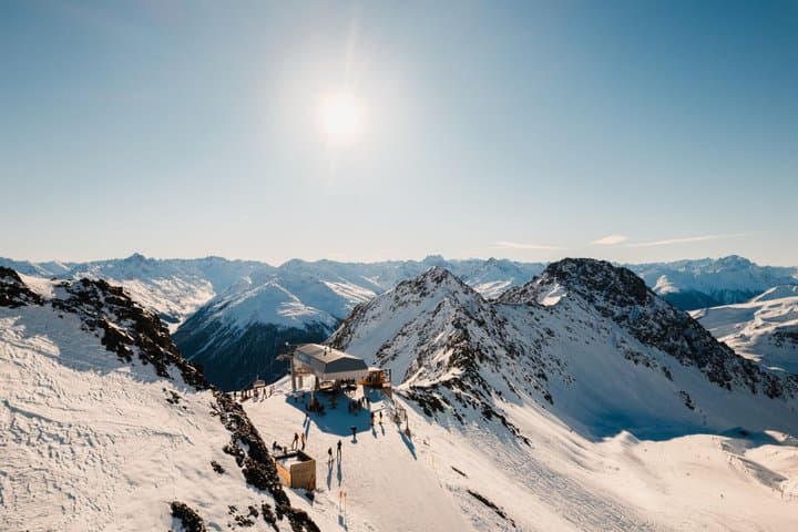 Private Transfer from Zurich Airport to Klosters