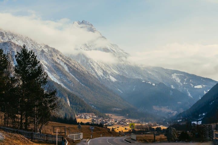 Private Transfer Zurich Airport to St Anton am Arlberg
