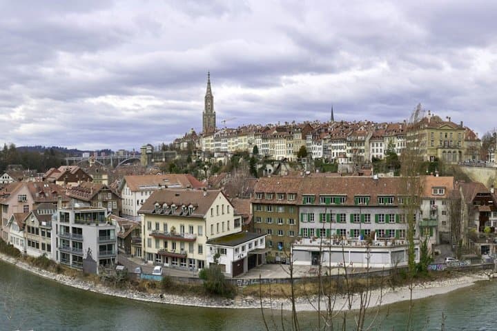 Private Transfer from Zurich Airport to Bern