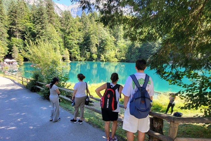 Swiss Lakes Tour Lungern, Brienz, Thun, Blausee and Oeschinen