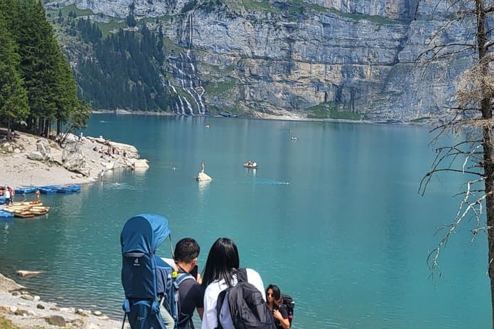 Swiss Lakes Tour Lungern, Brienz, Thun, Blausee and Oeschinen