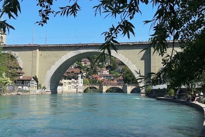 Private tour through Bern