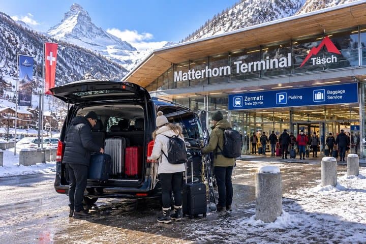 Private Transfer from Interlaken to Zermatt with Ski Van